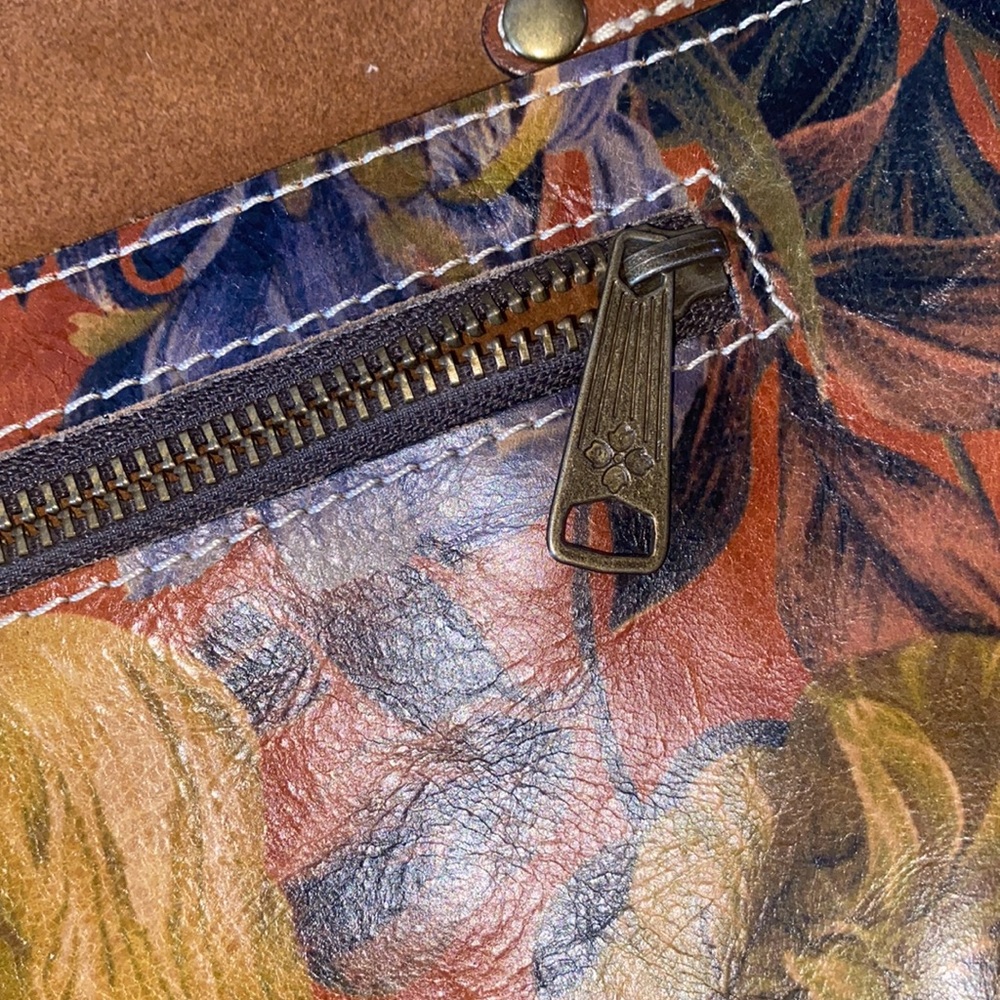 Patricia Nash Floral Leather Crossbody bag - Picture 8 of 14